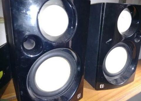 Parlantes de Home Theater 7w 4 Ohms