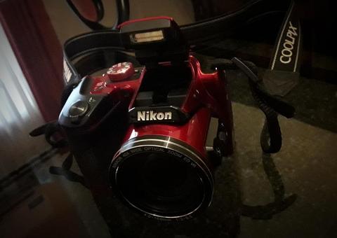Nikon Coolpix B500
