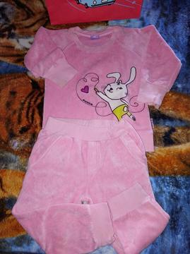 Conjunto Owoko de Plush Impecable Estado