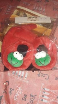 Conjunto de Escarpines Y Gorrito Polar