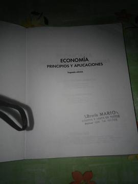 LIBRO DE ECONOMÍA IMPECABLE!!!!