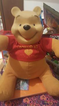 Muñeco Peluche Winnie Pooh de Disney