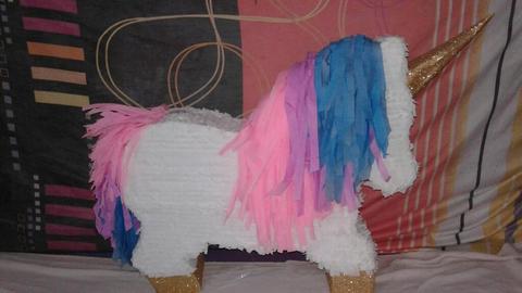 Piñata Grande de Unicornio