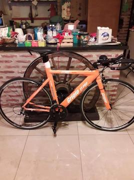 Vendo Bici de Ruta Ó Triatlón