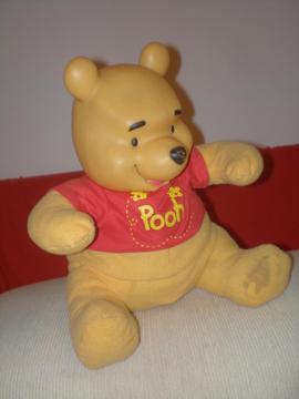 Muñeco De Peluche Winnie The Pooh Marca Disney Altura 30 Cm