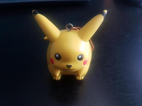 Pikachu Original de Nintendo 1999
