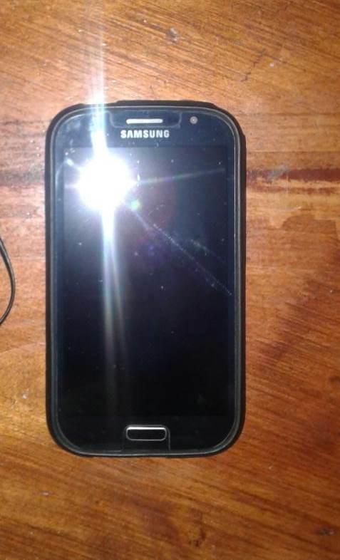 Vendo Samsung Galaxy Grand Neo GTi9060 8GB. Liberado y registrado en IMEI