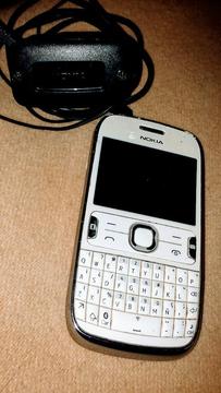 Celu Nokia Asha 302