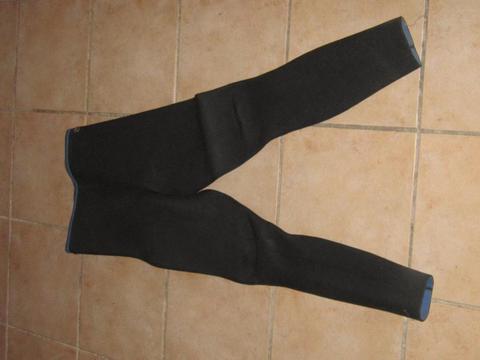 Pantalón de neoprene de 5 mm. para BuceoCressi