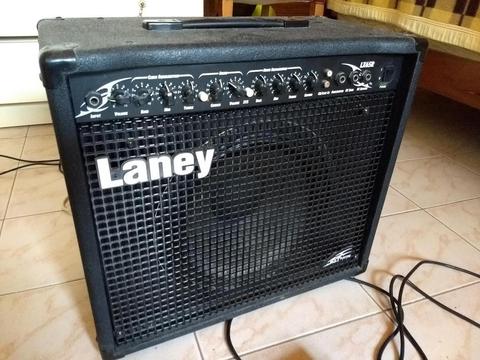 Amplificador de guitarra Laney LX65R 65W