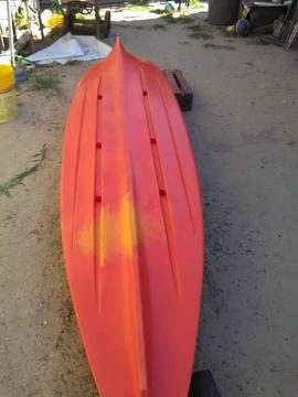 KAYAK PATAGONIAN GAMMA, IMPECABLE, IGUAL A NUEVO