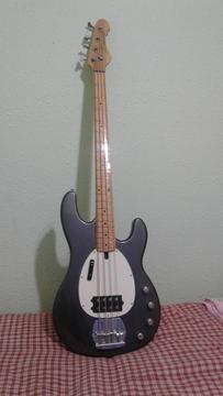 vendo o permuto bajo samick koreano activo