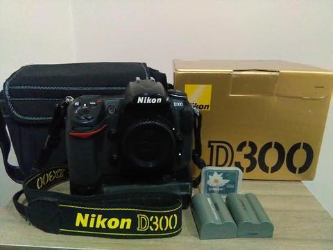 Nikon D 300