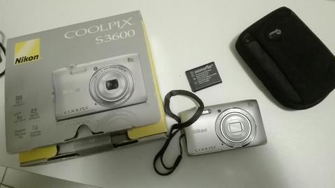 Cámara Digital Nikon S3600