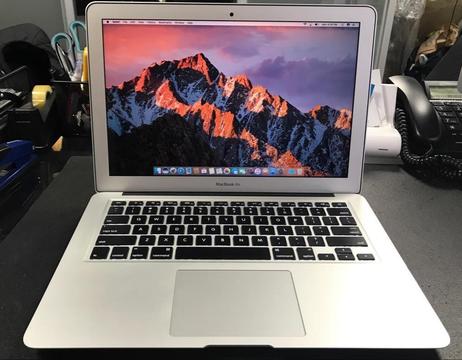 Macbook Air 13inch Early 2015 Impecable