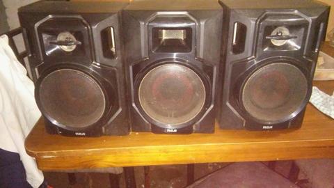 Vendo 3 Parlantes rca Exelente Estado