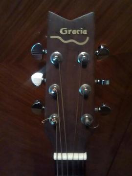 Guitarra Electroacústica Gracia M115