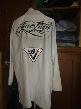 Kimono Venum Usado Buen Estado