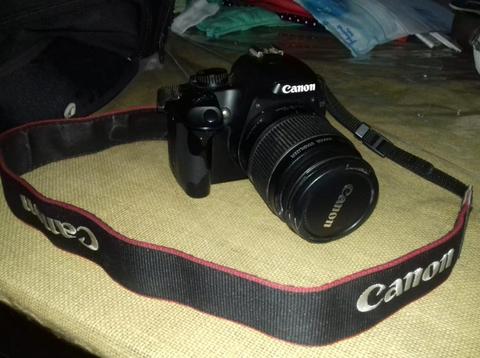 Camara Canon EOS Rebel XS Black 10.1Mp lente 1855mm