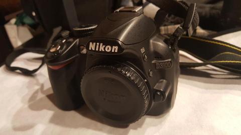Vendo Nikon D3100 Impecable!