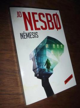 Nemesis _ Jo Nesbo _ Roja Y Negra / Nuevo