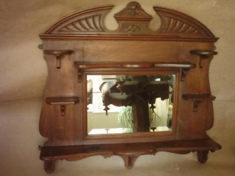 Antigua Repisa Victoriana De Nogal Con Espejo Biselado