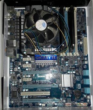 Vendo Micro Intel I7 9500 Placa Mother Gygabyte X58 Usb3 Y 8 Gb Ddr3