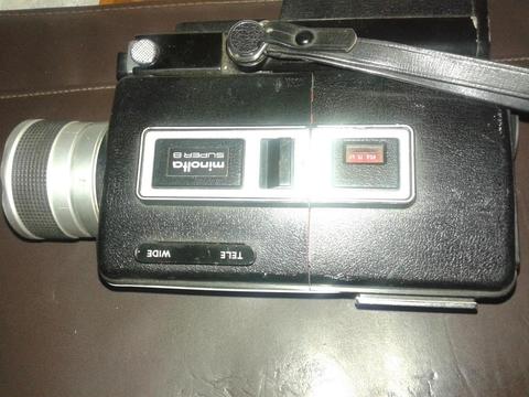 Filmadora Super 8 Minolta