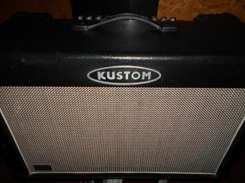 Amplificador Kustom Quad 100 DFX con Celestion