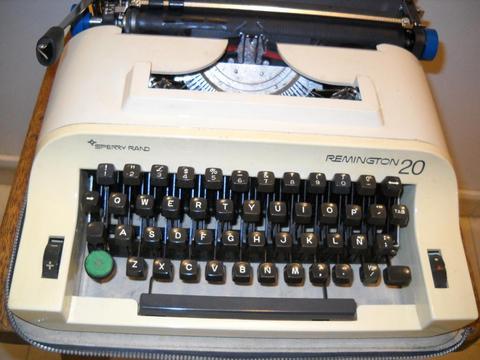 Máquina de Escribir REMINGTON 20, modelo SPERRY RAND