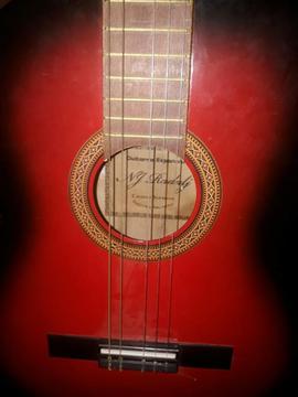 Vendo Guitarra Criolla. 1900