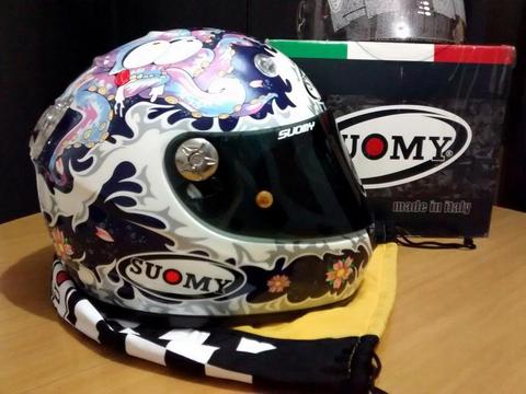 CASCO DE MOTO SUOMY ITALIA CARBONO,KEBLAR,POLIESTIRENO MAS VISOR OSCURO NUEVOS