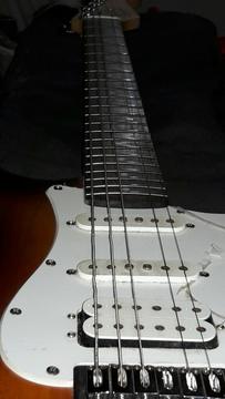 Remato Guitarra Squier By Fender