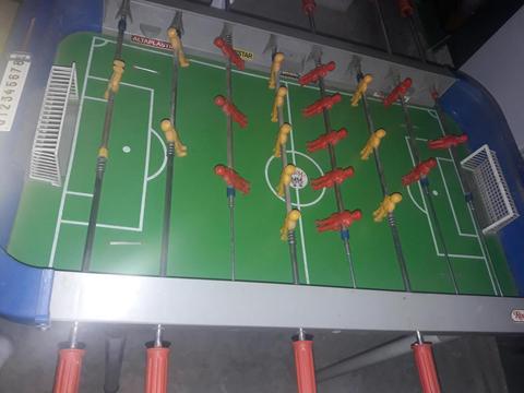 VENDO METEGOL DE PIE, IDEAL PARA EL DIA DEL NIÑO