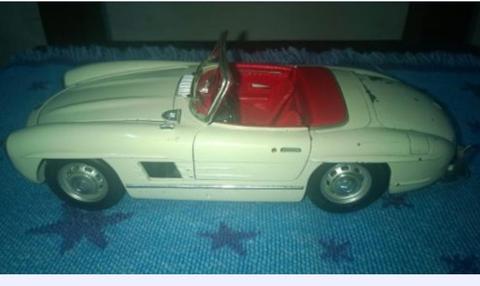 Burago Mercedes Benz 300 Sl