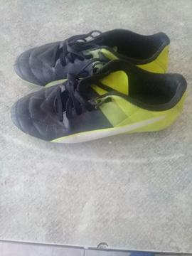 Botines Futbol