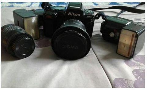 vendo máquina fotográfica Nikon