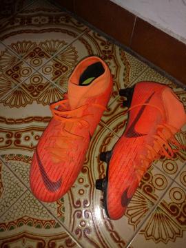 Liquido Primera Oferta Botines Nike