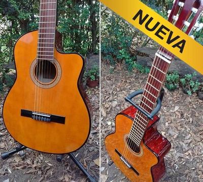 Guitarra criolla NUEVA con funda