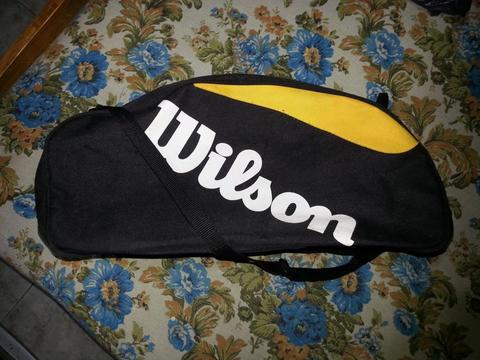 Vendo bolso de padel wilson en muy buen estado