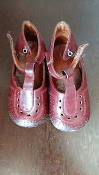 Zapatos Guillerminas de Nena Cuero Nro19