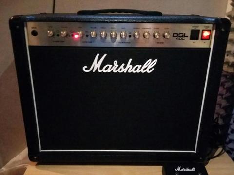 Amplificador Marshall Dsl 40w