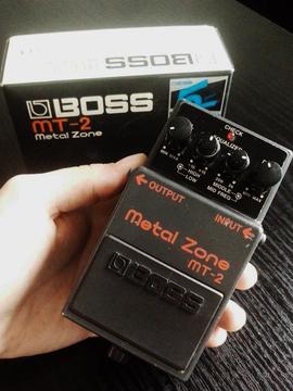 Vendo pedal Metal Zone mt2