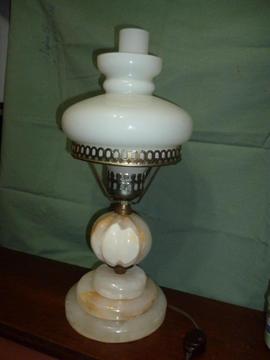 lámpara de mesa de alabastro y bronce, tulipa rochester y tubo