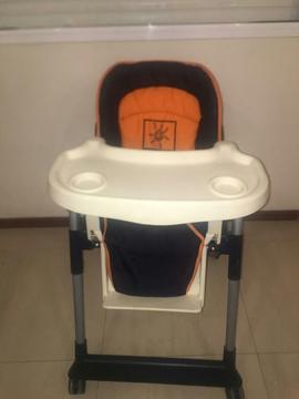 Vendo Silla para Comer de Bebe