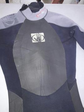 Traje Neoprene Largo Bodyglove 3.2 talle M