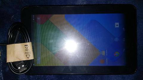 Vendo Tablet Funciona Perfecto con Su Ca