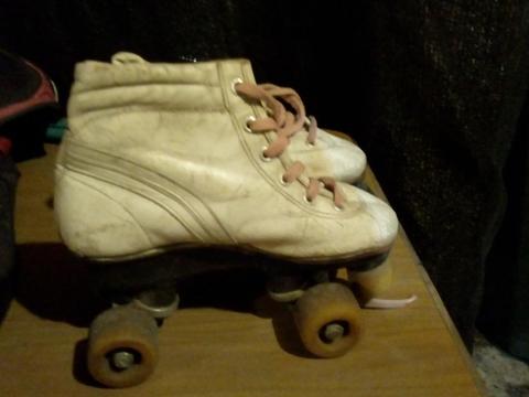 Patines de Niña con Bota Incorporada