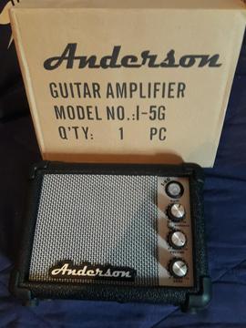 Vendo Ampli de Viola Anderson de 5 Watts