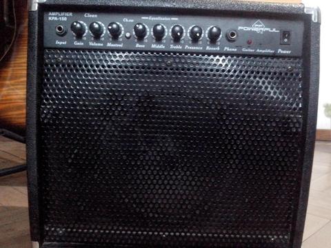 Amplificador de guitarra Powerful 25 watts Muy buen estado